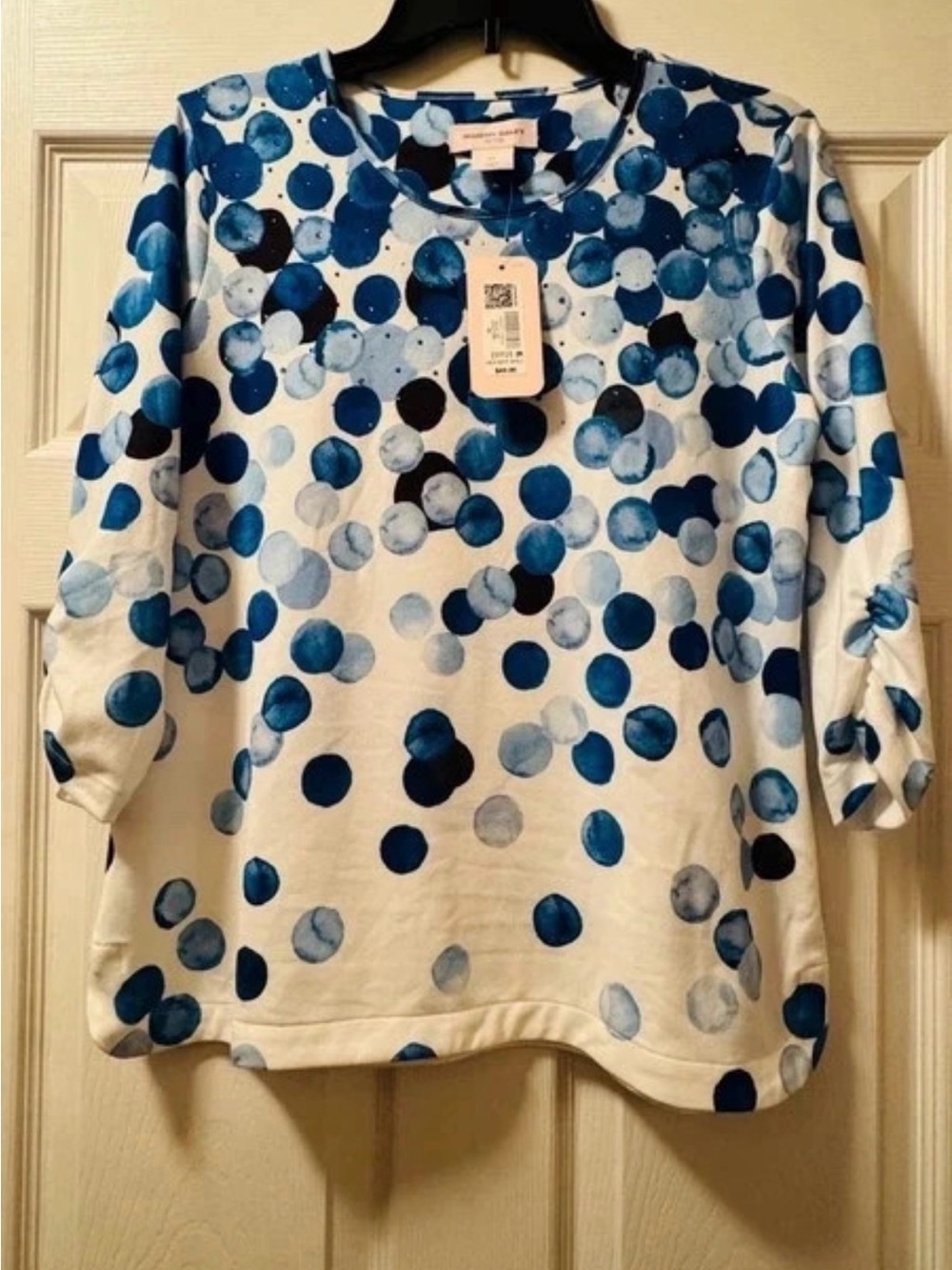 Allison Daley White Crewneck Sweater with Blue Polka Dot Print